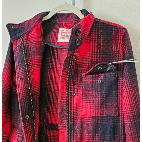 LEVI'S Women's Red & Black Plaid Wool Blend Zipper and Snap Button Jacket Sz S - Picture 5 of 16